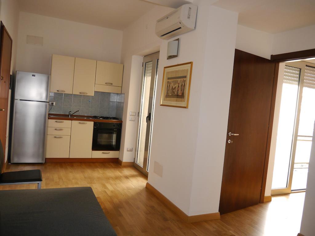 Cagliari Holiday Apartments Værelse billede